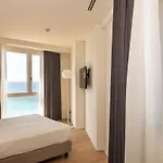 Punta Tipa 4*