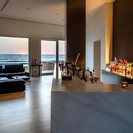 Punta Tipa 4*