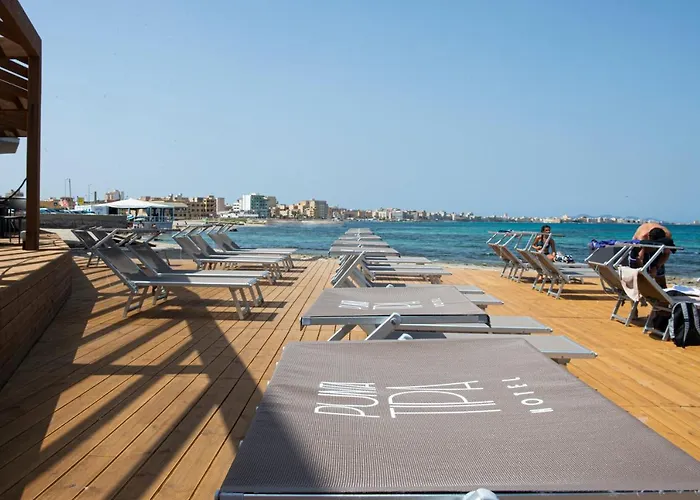 酒店 Punta Tipa 4*